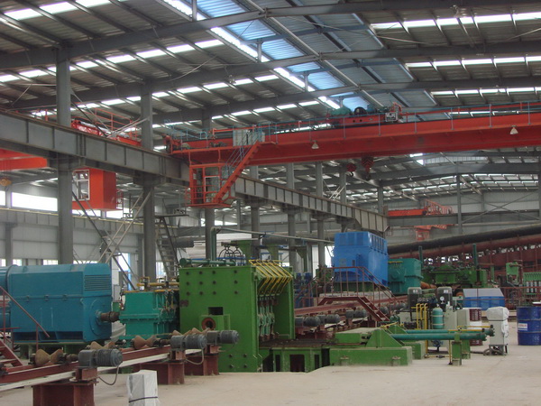 鋼管生產(chǎn)線5.jpg 鋼管生產(chǎn)線5.jpg